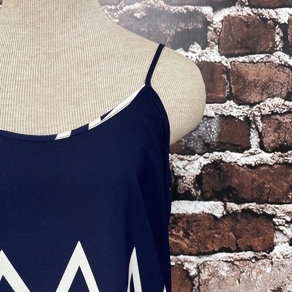 Alya Dress Slip Sleeveless Blue White Chevron Pockets Size Medium - Picture 4 of 13